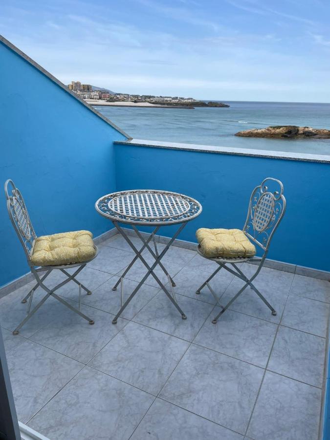 Apartamento Con Hermosas Vistas A La Playa Del Altar Sieiro Luaran gambar