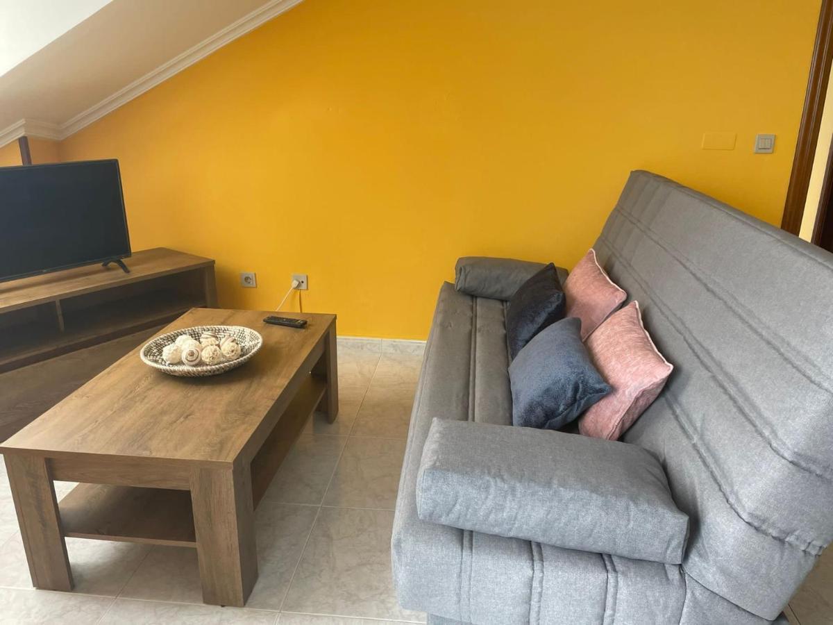 Apartamento Con Hermosas Vistas A La Playa Del Altar Sieiro Luaran gambar